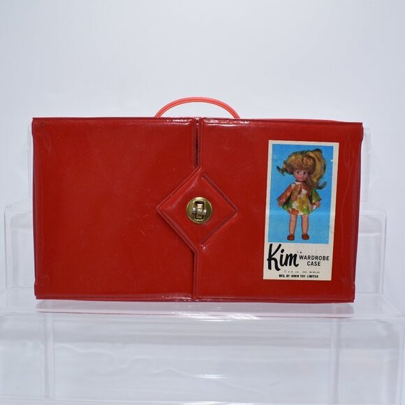 Kim Wardrobe Case / Red Uneeda with Dolls & Accessories Vintage Toys 2x Dolls - Picture 1 of 14